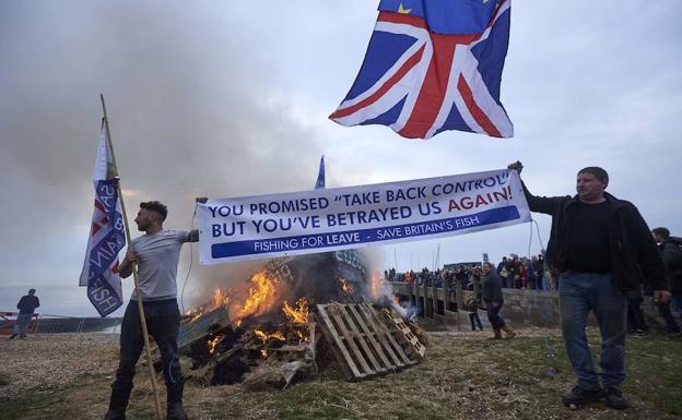 Protestas contra el acuerdo sobre el Brexit. 