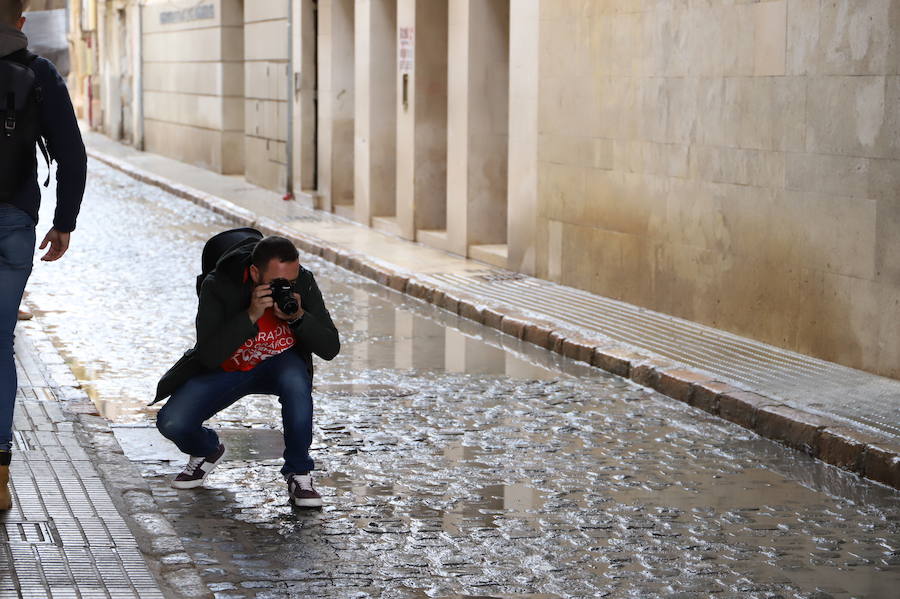 Unos cien fotógrafos participan en este concurso, organizado por 'La Verdad'