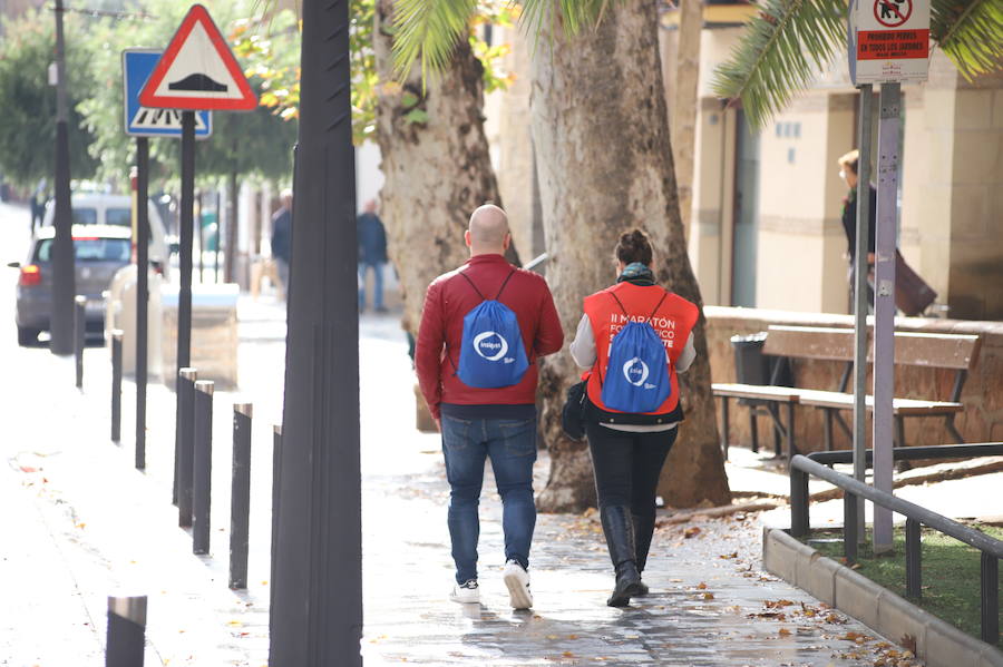 Unos cien fotógrafos participan en este concurso, organizado por 'La Verdad'