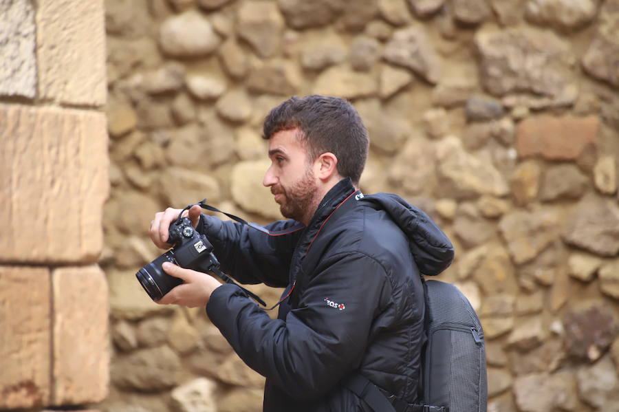 Unos cien fotógrafos participan en este concurso, organizado por 'La Verdad'