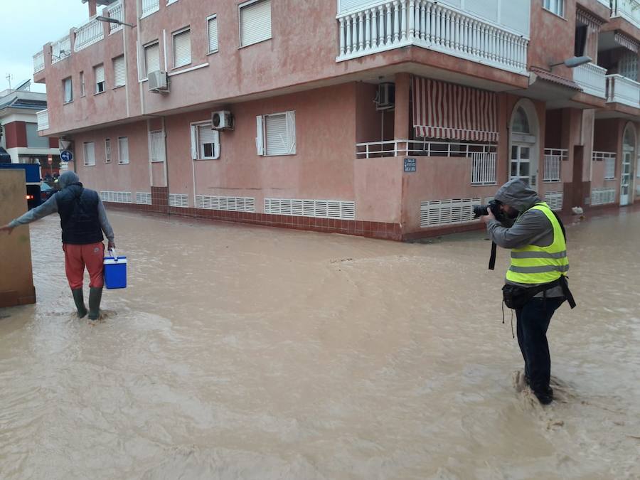 Estragos de la lluvia en Los Alcázares.