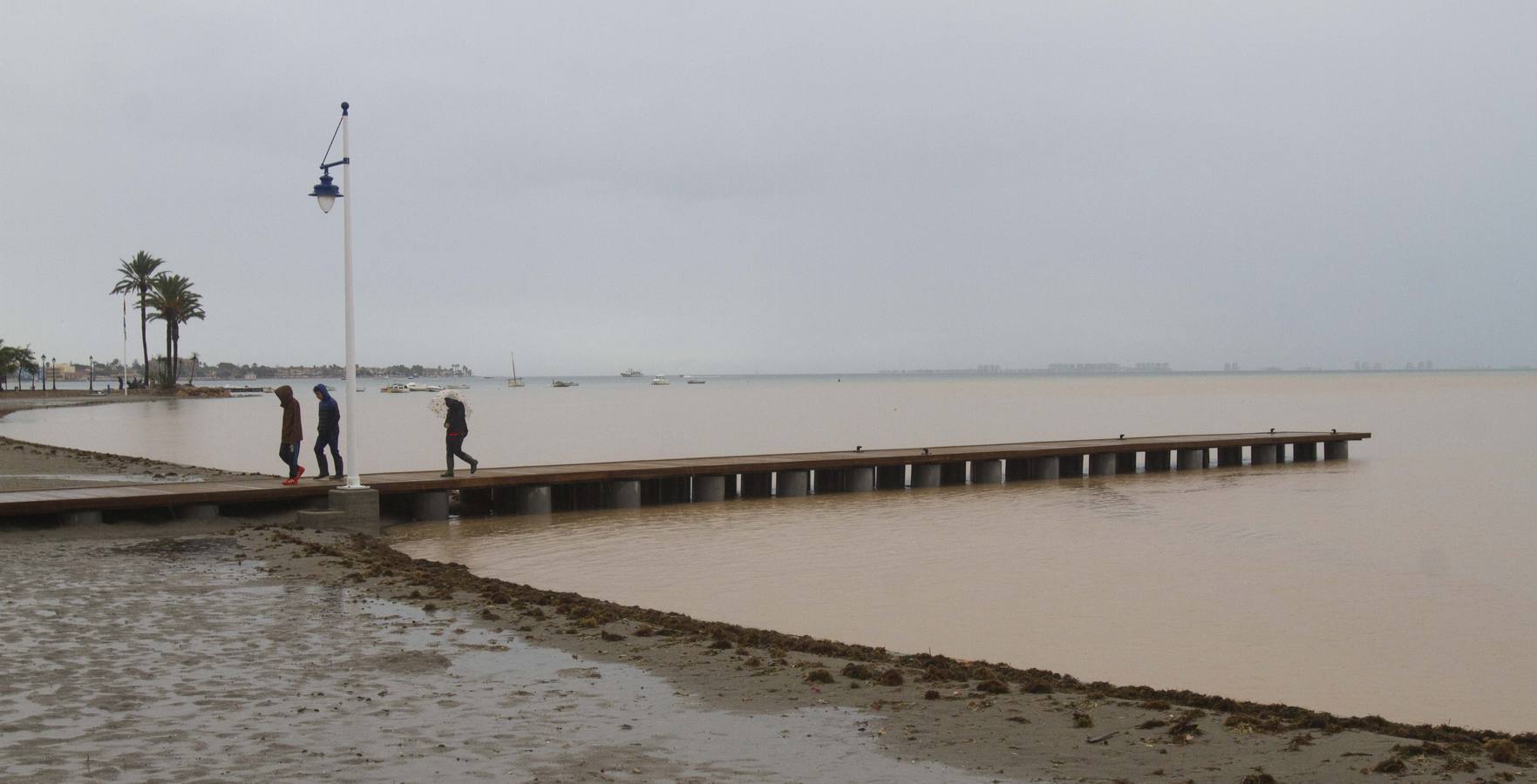 El agua ha hecho estragos en Los Alcázares