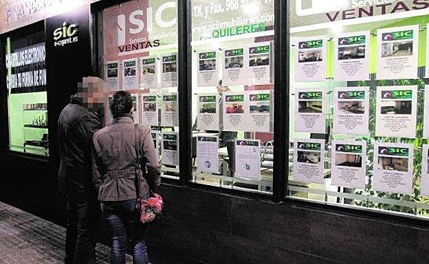 Comprar piso en Murcia: Viviendas en oferta en la Región por el 'Black Friday'