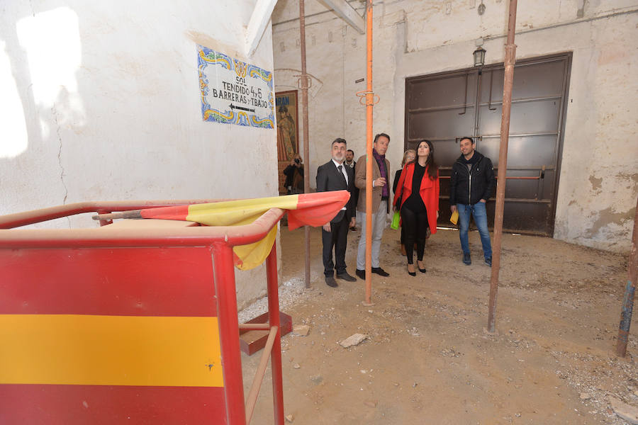 Según adelantó la consejera de Cultura, Miriam Guardiola, el edificio será un espacio multifuncional que acogerá espectáculos culturales, deportivos, eventos comerciales y de ocio