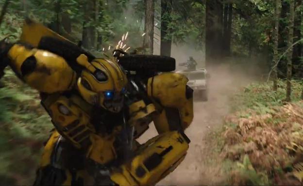 Bumblebee, escapando de John Cena.