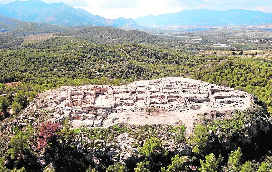 100.000 euros: Vista aérea del yacimiento de La Almoloya (Pliego). 