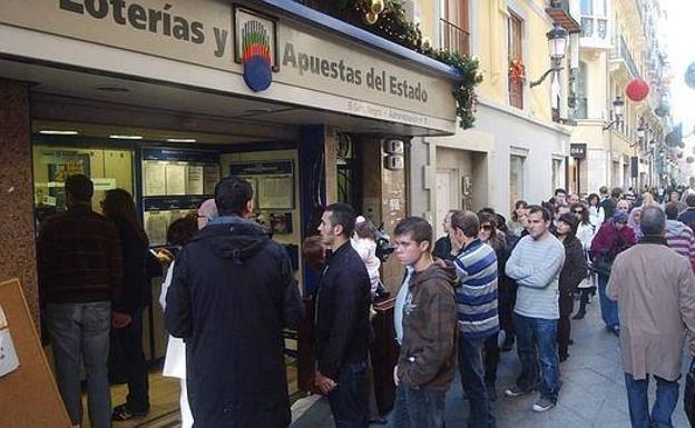 Lotería de Navidad: los españoles cada vez invierten más dinero