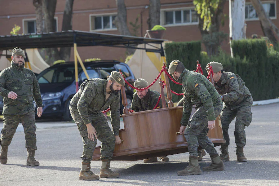 En la ceremonia, que ha tenido lugar en el Acuartelamiento Tentegorra, en Cartagena, la toma de posesión al puesto de coronel jefe de Carlos Javier Frias Sanchez