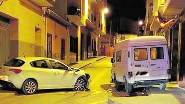 Coches implicados en un accidente el domingo en la calle Numancia. 