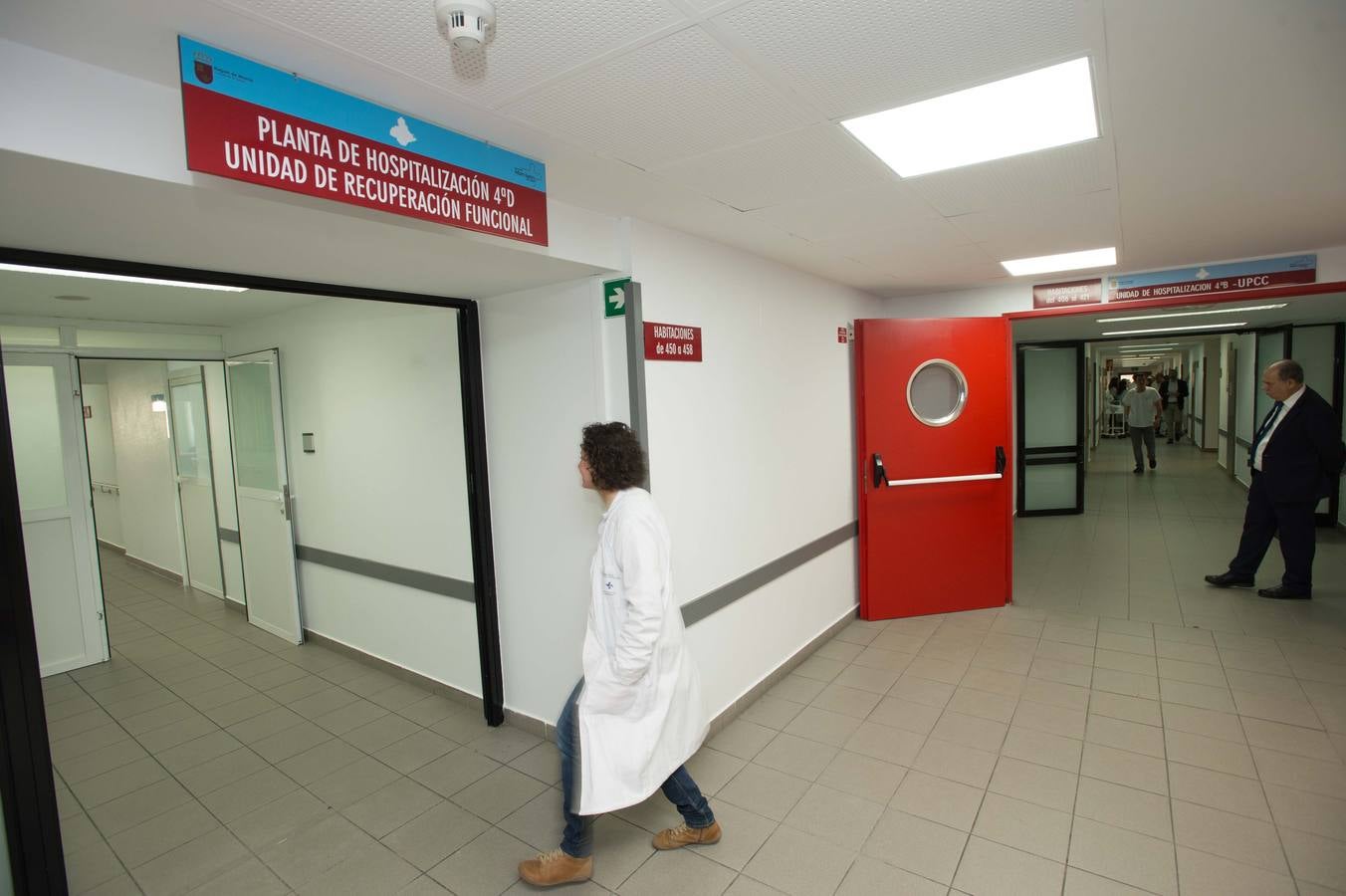 La cuarta planta del Hospital Santa María del Rosell de Cartagena alberga desde ayer la nueva Unidad de Atención a Pacientes Crónicos Complejos.