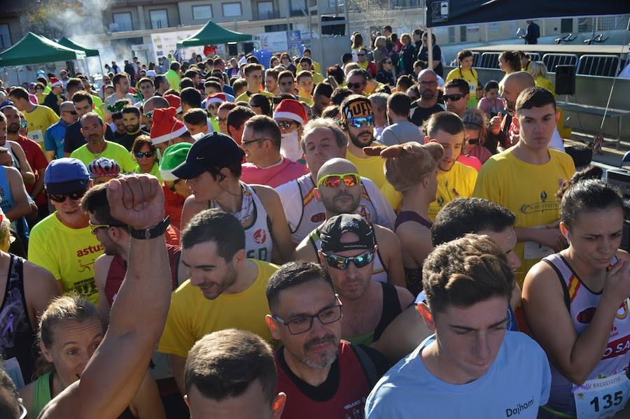 El corredor del Mobel Automenor Running Team completó los 5 kilómetros en 16:15 minutos, mientras que la primera en categoría femenina, del mismo club, hizo una marca de 19:30