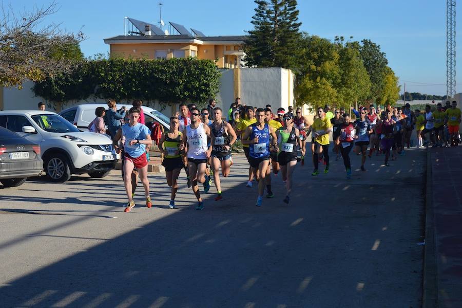 El corredor del Mobel Automenor Running Team completó los 5 kilómetros en 16:15 minutos, mientras que la primera en categoría femenina, del mismo club, hizo una marca de 19:30