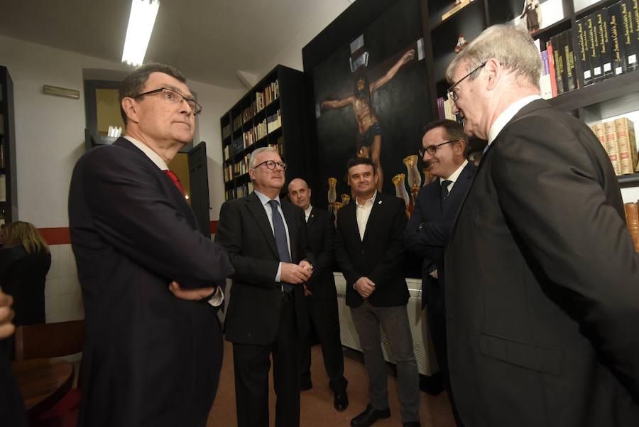 El nuevo espacio muestra todo el patrimonio de la Archicofradía de la Preciosísima Sangre, conocida como la de 'Los Coloraos'