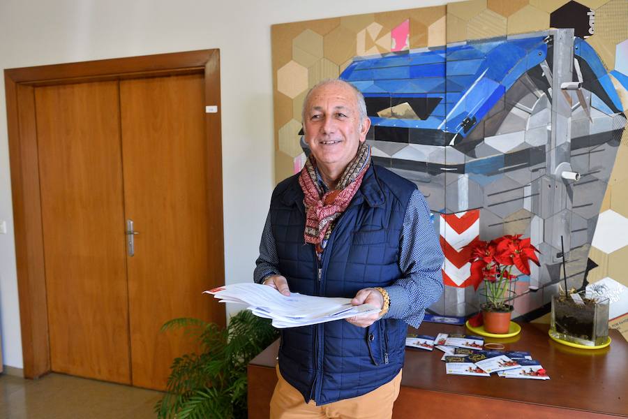 24/02/2018. El Gobierno municipal afronta su mayor crisis desde que en junio de 2015 arrancara la legislatura. El edil Roque Ortiz dimite al quedarse solo y sin apoyos después de que salieran a la luz unas grabaciones de una reunión del PP en la que alardeaba de prácticas caciquiles. Ortiz se despide con una carta salpicada de reproches al PP y a la nueva política.