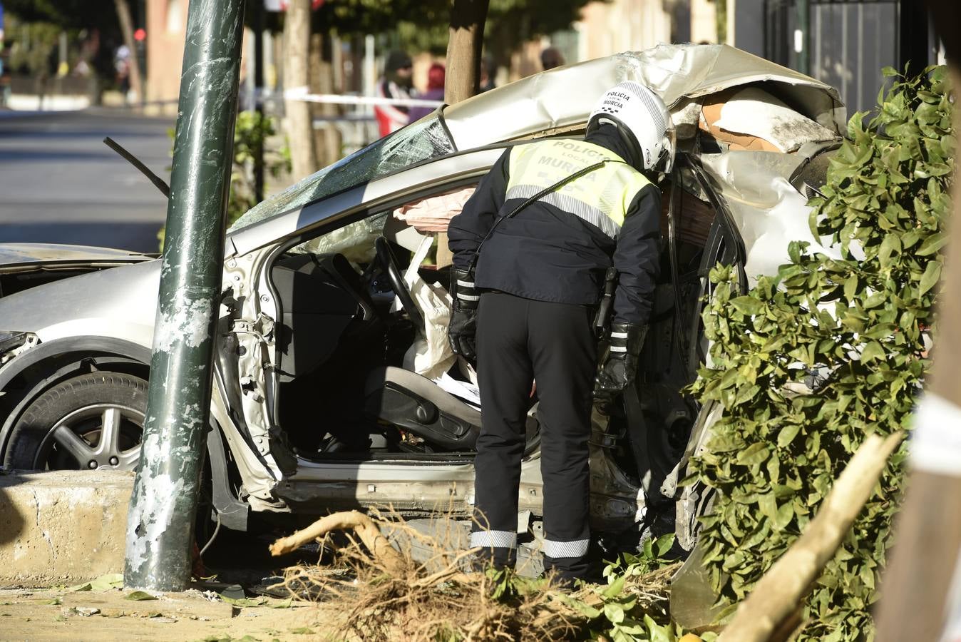 Los dos ocupantes del turismo siniestrado se encuentran en estado grave