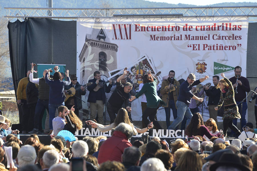 López Miras y Ballesta se retan a una 'pelea' de trovos en Patiño