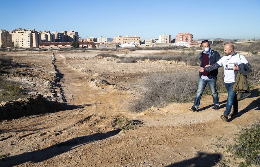 Así lo anunció Cartagena Sí Se Puede tras las labores del Gobierno regional y del Ayuntamiento en estos terrenos contaminados