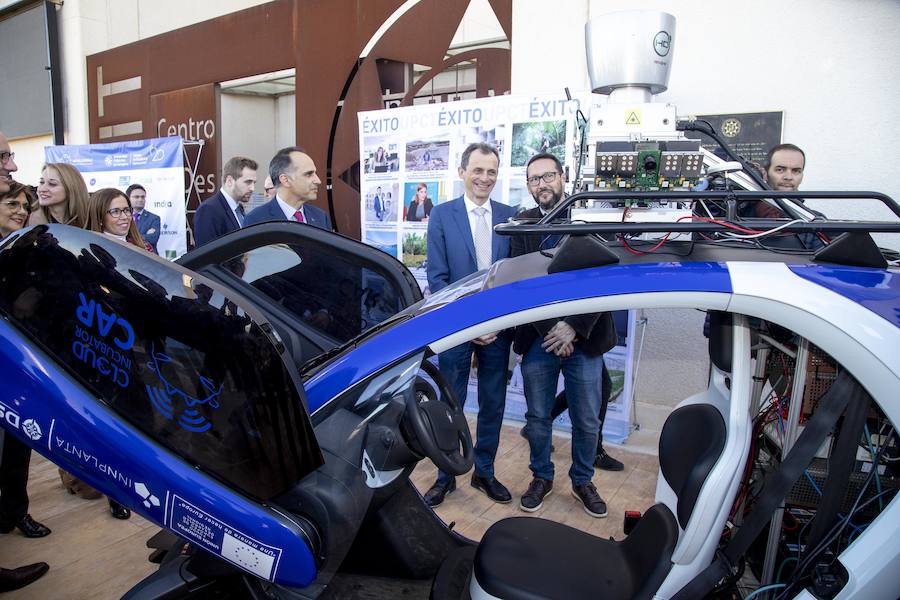 Visita del ministro de Ciencia y Universidades Pedro Duque al edificio de la UPCT y la empresa MTorres dentro del parque tecnológico de Fuente Álamo.