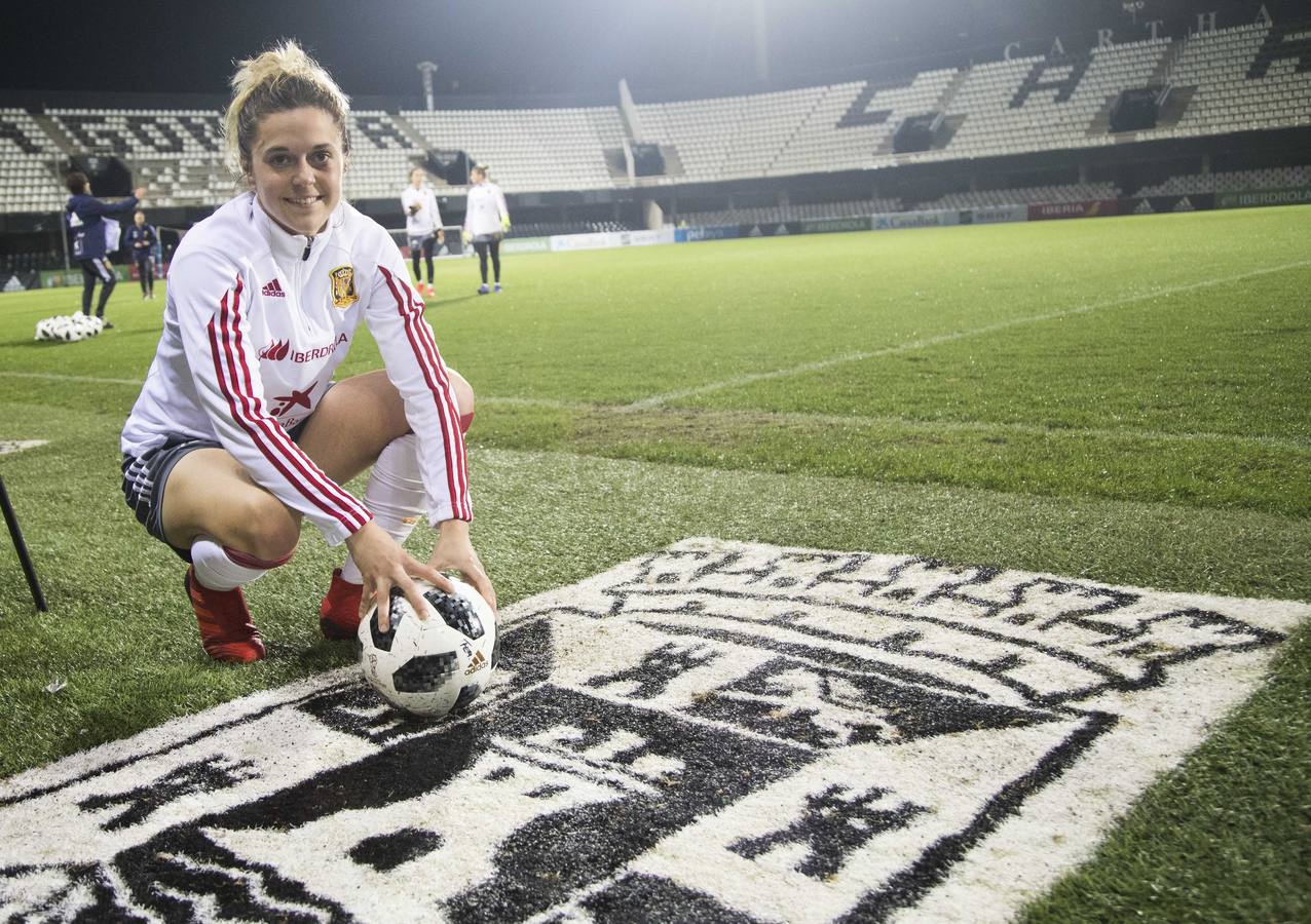 El Efesé regala 2.500 entradas a sus abonados y el Ayuntamiento reparte 5.000 en centros educativos