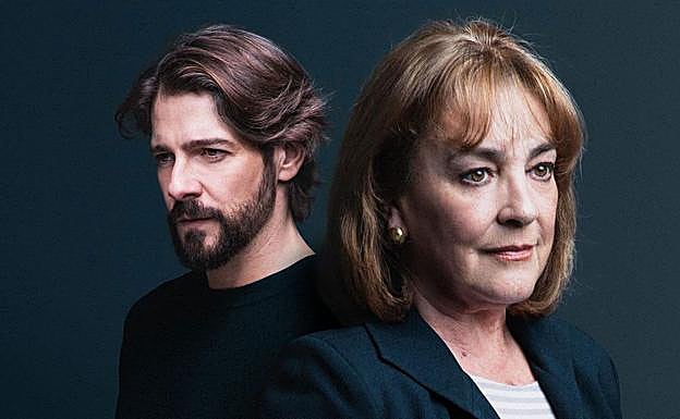 Félix Gómez y Carmen Maura protagonizan el montaje. 