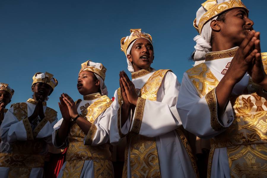 Timkat es el festival cristiano ortodoxo etíope que celebra el bautismo de Jesús en el río Jordán.