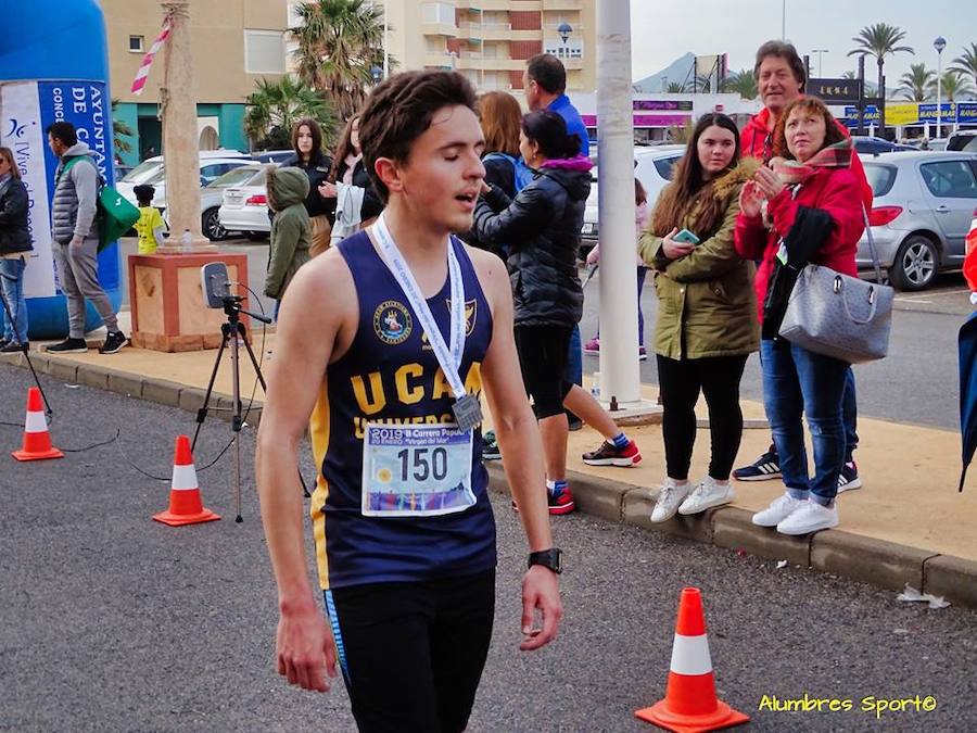 El corredormdel UCAM Cartagena se lleva la II Carrera Popular Virgen del Mar con un tiempo de 24.27 minutos, por los 28.10 para su compañera de club