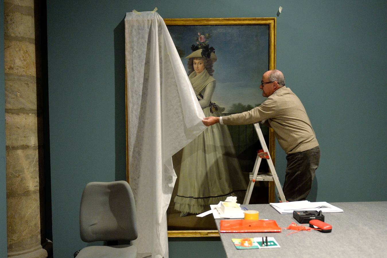 El Palacio Almudí y la Sala Verónicas de Murcia albergarán, desde el 28 de enero hasta el 28 de abril, una exposición con cerca de 300 obras sobre uno de los murcianos más influyente y universal