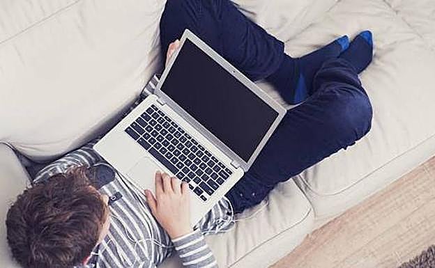 La Guardia Civil avisa de las contraseñas que nunca debes ponerle a tu Wifi