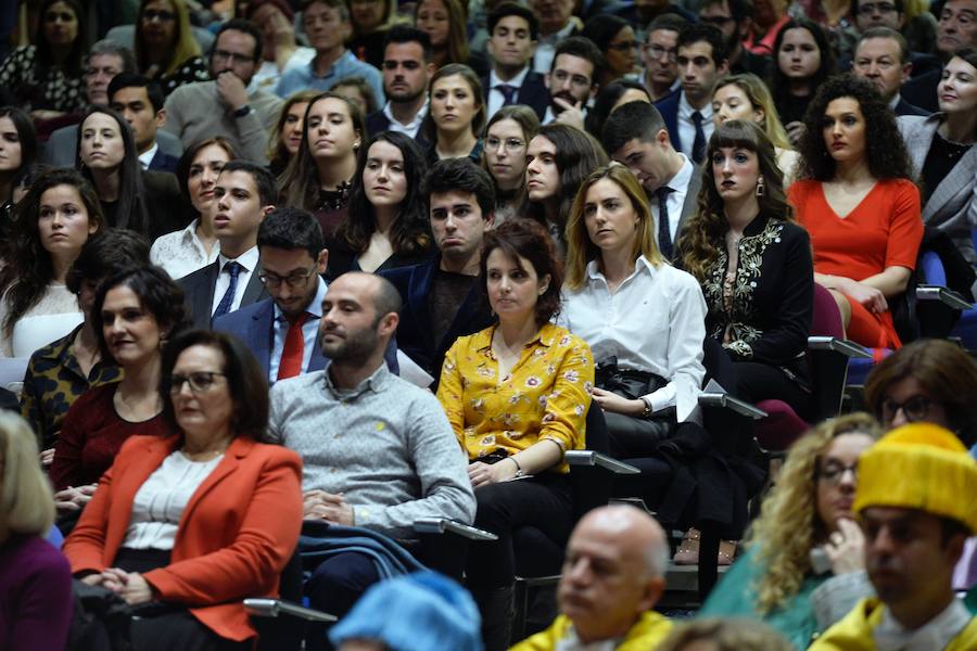 La catedrática de la Facultad de Educación Pilar Arnáiz fue la encargada de leer la lección magistral, que giró en torno a la educación inclusiva, hacia la que se avanza en las últimas décadas, según explicó