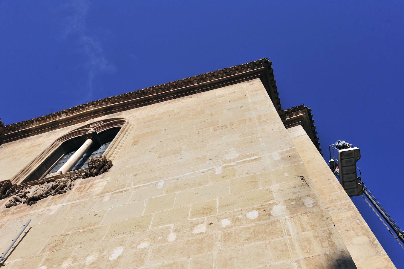 El impulso definitivo a la restauración de la iglesia renacentista, Monumento Nacional desde 1931, permitirá antes del verano disponer de un gran espacio polivalente que podrá ser utilizado, además de como sala de exposiciones, para conciertos, congresos y actos de representación.