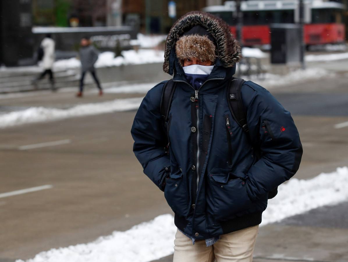 Una ola de frío polar cruza Chicago, Illinois (EE. UU.). Las temperaturas en el área de Chicago podrían bajar a menos 31 grados centígrados.