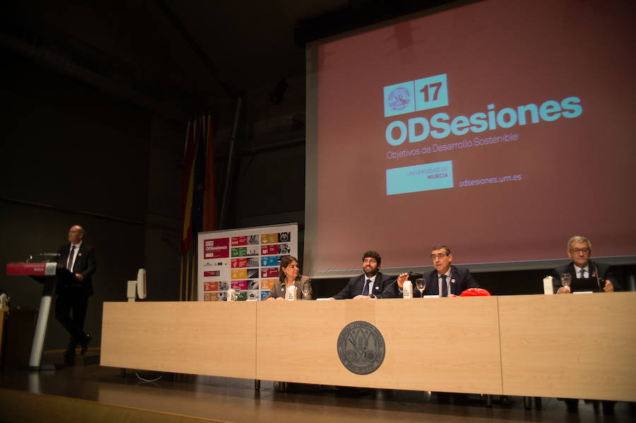 Hasta abril de 2021, la UMU dedicará cada mes a divulgar y concienciar con diversas actividades sobre esta cuestión. El plan fue presentado este jueves en la Facultad de Economía y Empresa