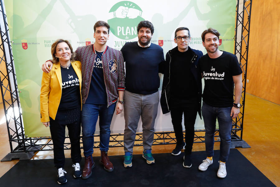 Las propuestas van desde apoyo a emprendedores hasta una bolsa de viviendas de alquiler para jóvenes, pasando por campañas de prevención de alcohol y drogas.