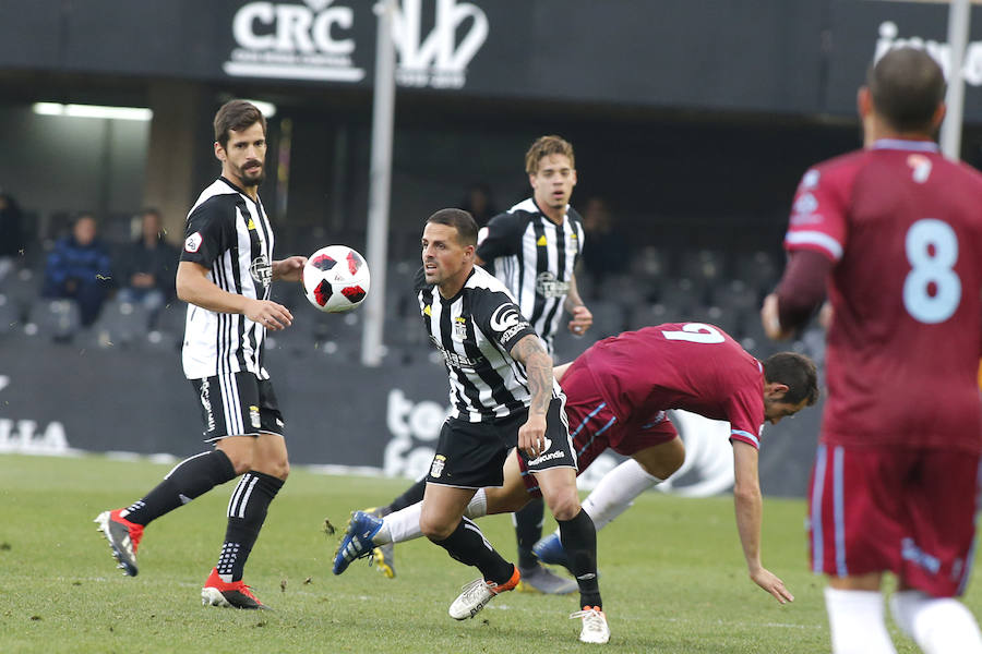El mediocentro del filial, Mauro, le dio la victoria al FC Cartagena con un gol en su debut con el primer equipo.