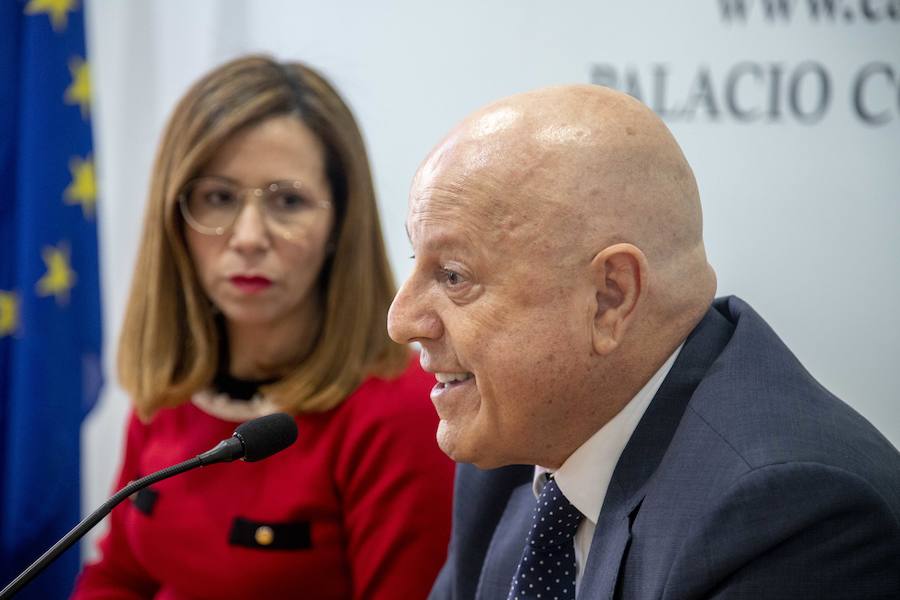 Tomás Olivo y la alcaldesa de Cartagena, Ana Belén Castejón, anuncian el acuerdo del Plan Rambla.