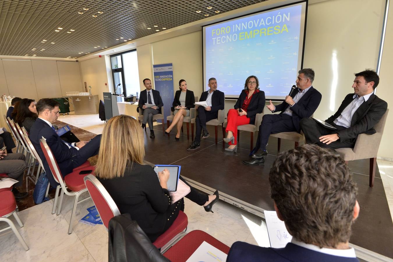 Expertos de distintas entidades ponen el foco en la necesidad de aplicar nuevas tecnologías en el seno de las empresas 