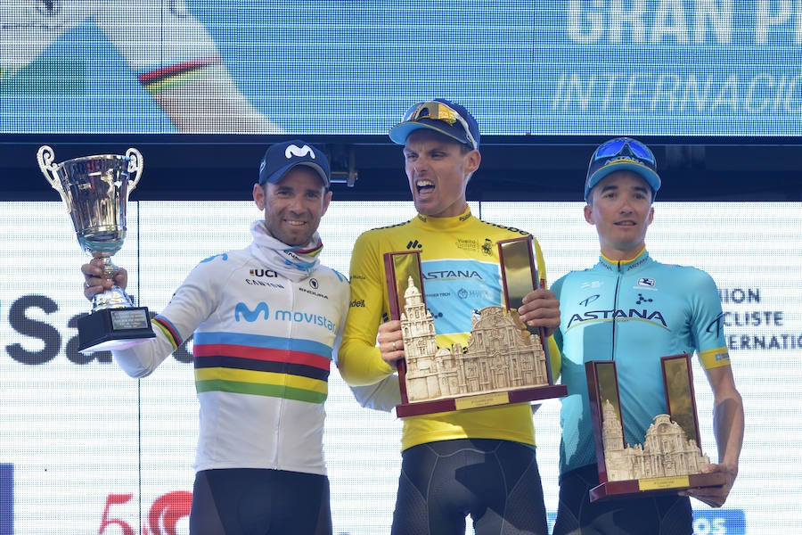 El muleño llegó a la meta acompañado por el también murciano y campeón del mundo Alejandro Valverde