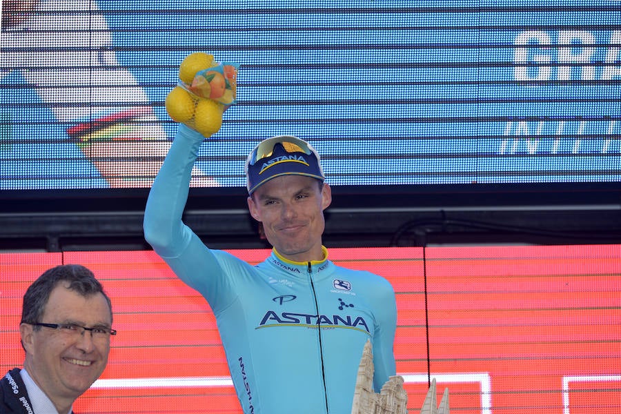 El muleño llegó a la meta acompañado por el también murciano y campeón del mundo Alejandro Valverde