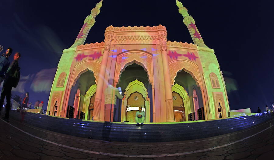 Artistas de todo el mundo se reúnen para celebrar la ciencia, la creatividad y el patrimonio durante el Festival Sharjah Light 2019, que ya está en su noveno año.
