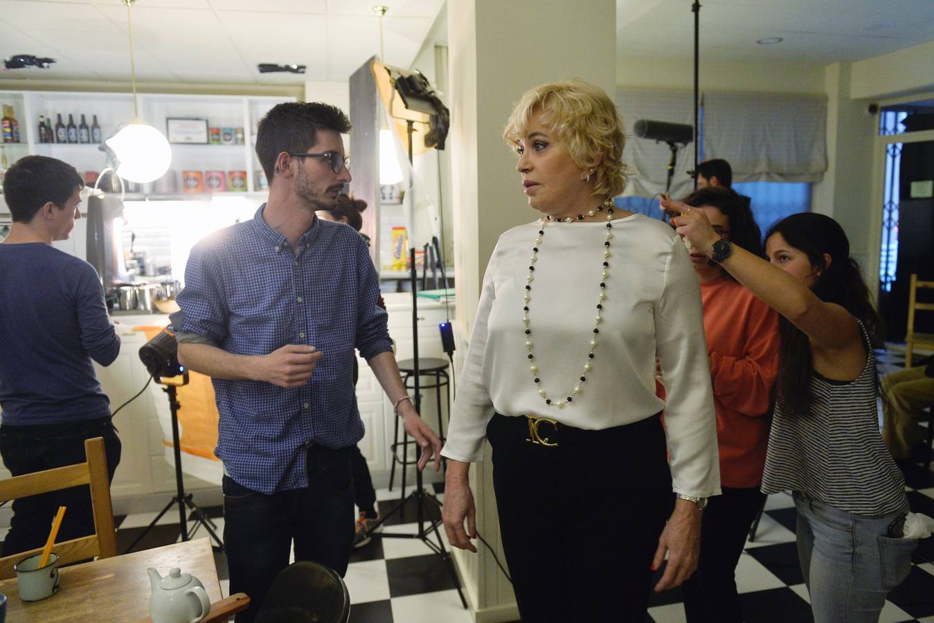 En 'Las cosas absurdas que pensamos y no decimos', la totanera encarna el personaje de Julia en su vuelta al cine después de 40 años