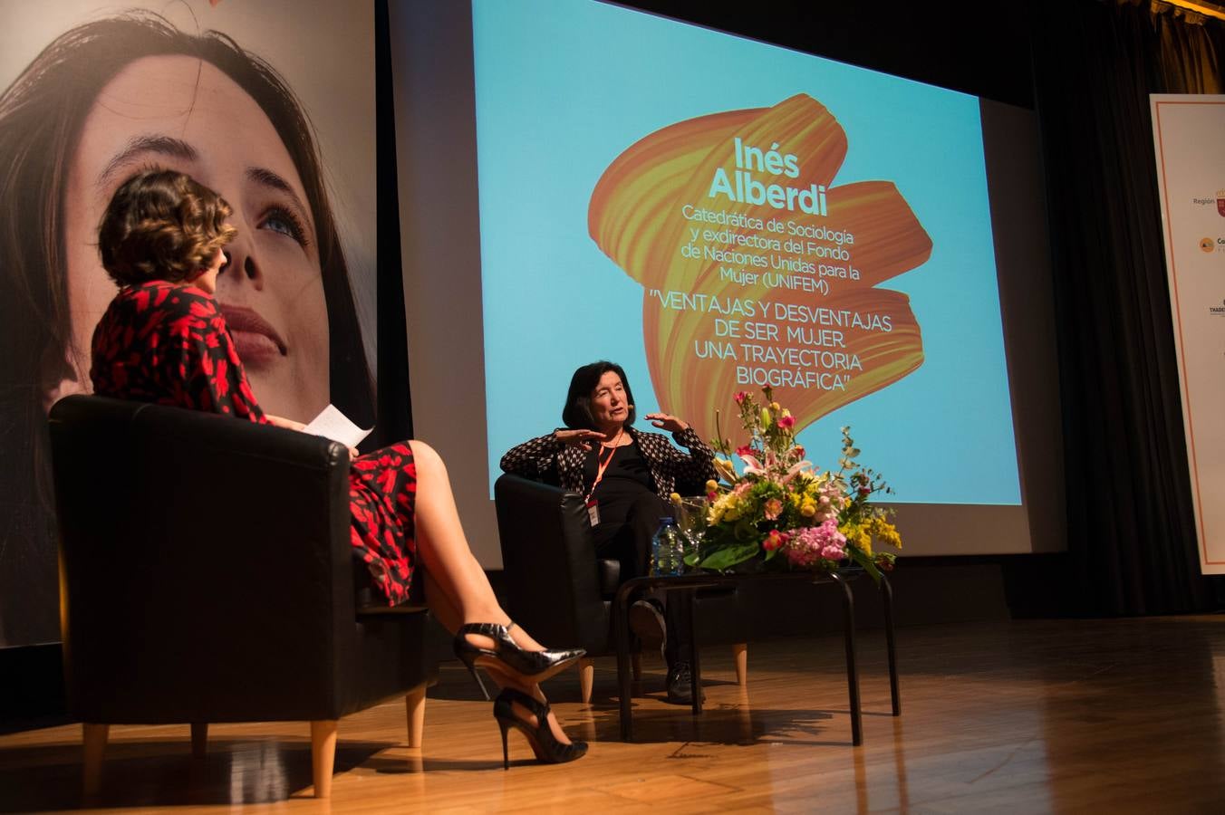 La primera jornada del evento que organiza 'La Verdad' reúne en Cartagena a más de 200 asistentes 