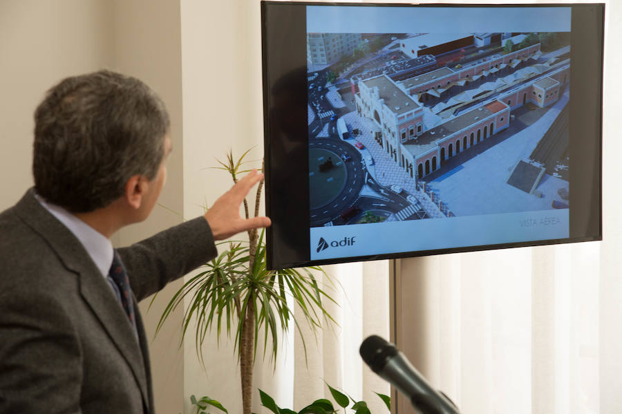 El secretario de Estado de Infraestructuras califica las palabras de López Miras como «una mentira muy grande»