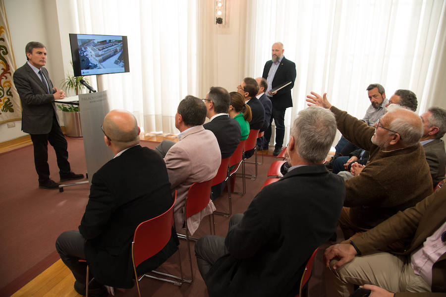 El secretario de Estado de Infraestructuras califica las palabras de López Miras como «una mentira muy grande»