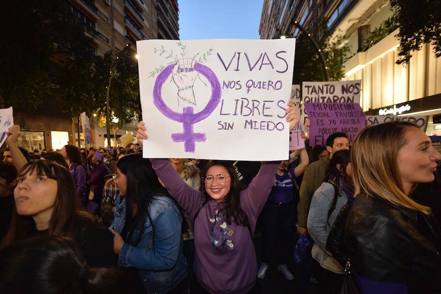 La gran marcha por en el Día Internacional de la Mujer arranca en el centro de Murcia con el recuerdo de la jornada histórica vivida hace ahora un año