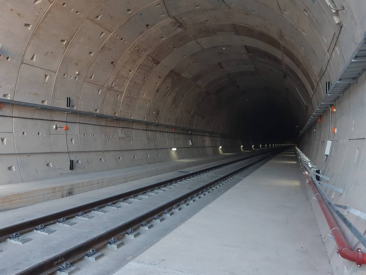 Decenas de vecinos participaron ayer en un simulacro de accidente ferroviario