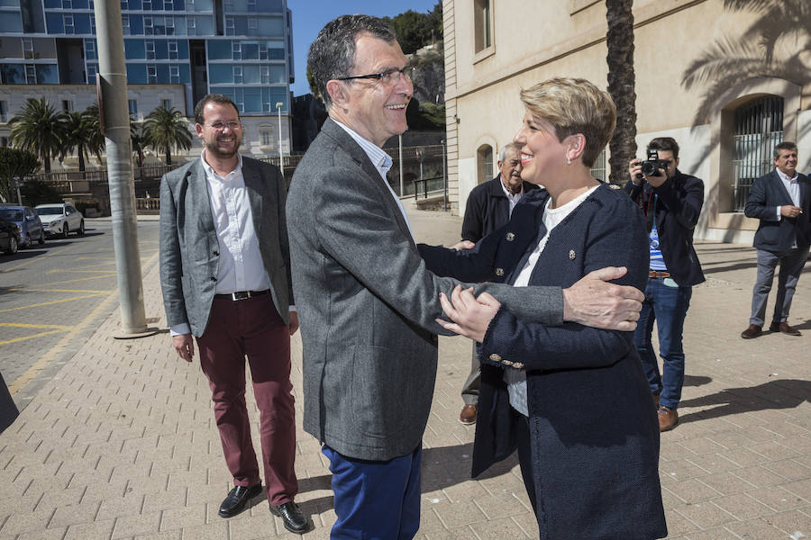 «No van a encontrar aquí a un partido retrógrado, que penaliza ni que legisla en contra de la mayoría ni que divide a los españoles», asegura el líder del PP en una convención nacional del partido sobre familia e igualdad