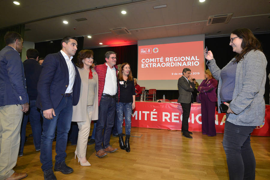 La vicepresidenta del Gobierno y secretaria de Igualdad del PSOE, Carmen Calvo, ha remarcado que el gobierno socialista «ha convertido en 9 meses la política en respuesta»