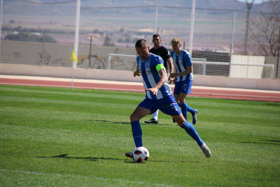 Empate de los de Pontes ante el colista en un partido en el que los locales fueron superiores, pero no tuvieron acierto de cara a la portería rival