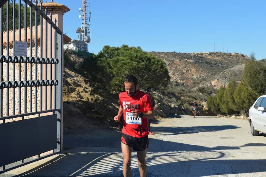 El atleta del Club Triatlón Cartagena completa la prueba en 19:26 minutos, por los 26:04 de la corredora del Cartagena Trail