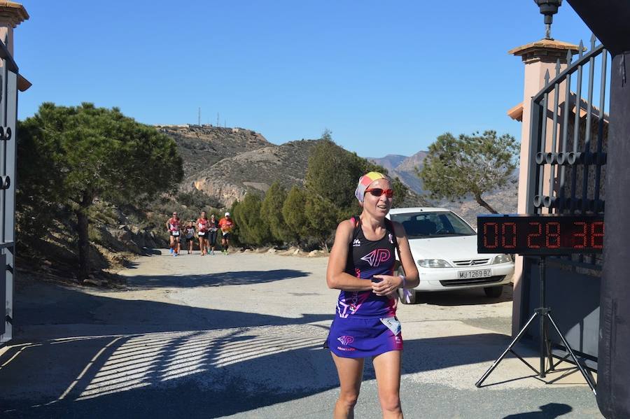 El atleta del Club Triatlón Cartagena completa la prueba en 19:26 minutos, por los 26:04 de la corredora del Cartagena Trail